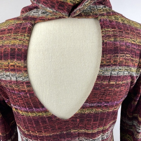 Maurices Cowl Neck Sweater SZ M Cut Out in Back Multicolor Stretchy Comfortable - Picture 8 of 12